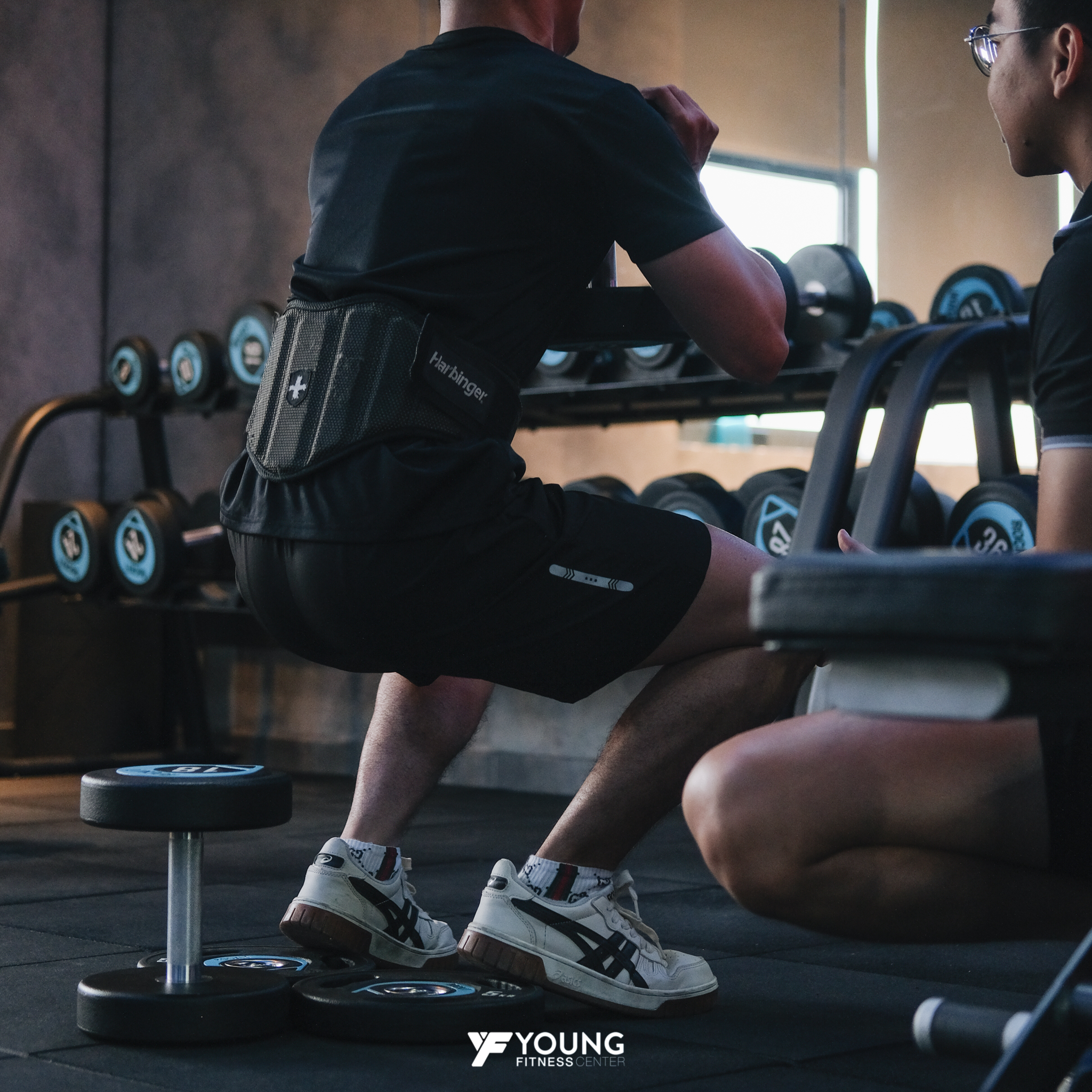 PERSONAL TRAINER