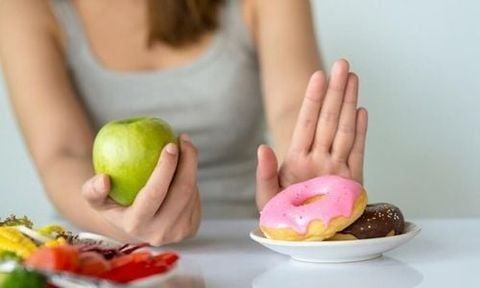 Top 7 loại thực phẩm nên tránh nếu bạn muốn giảm cân